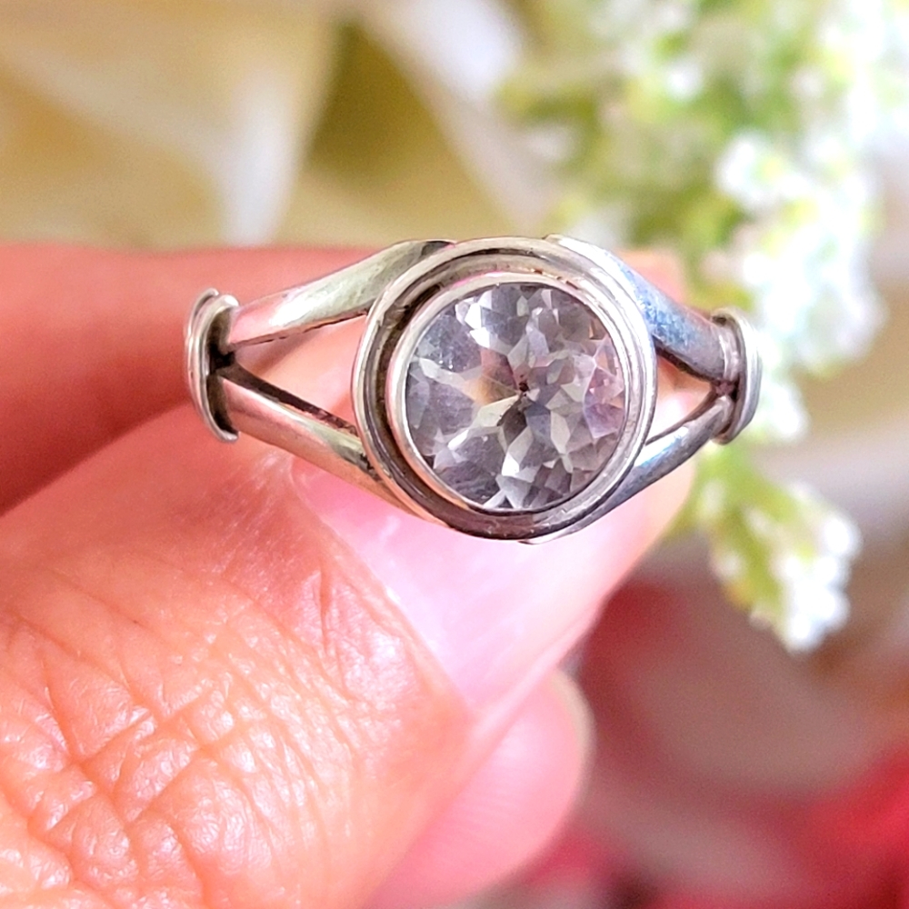 Handmade 925 sterling silver & topaz ring size 6